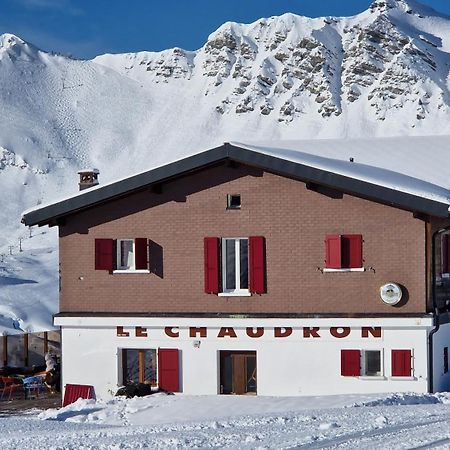 Refuge Du Chaudron Hotel Champery Bagian luar foto