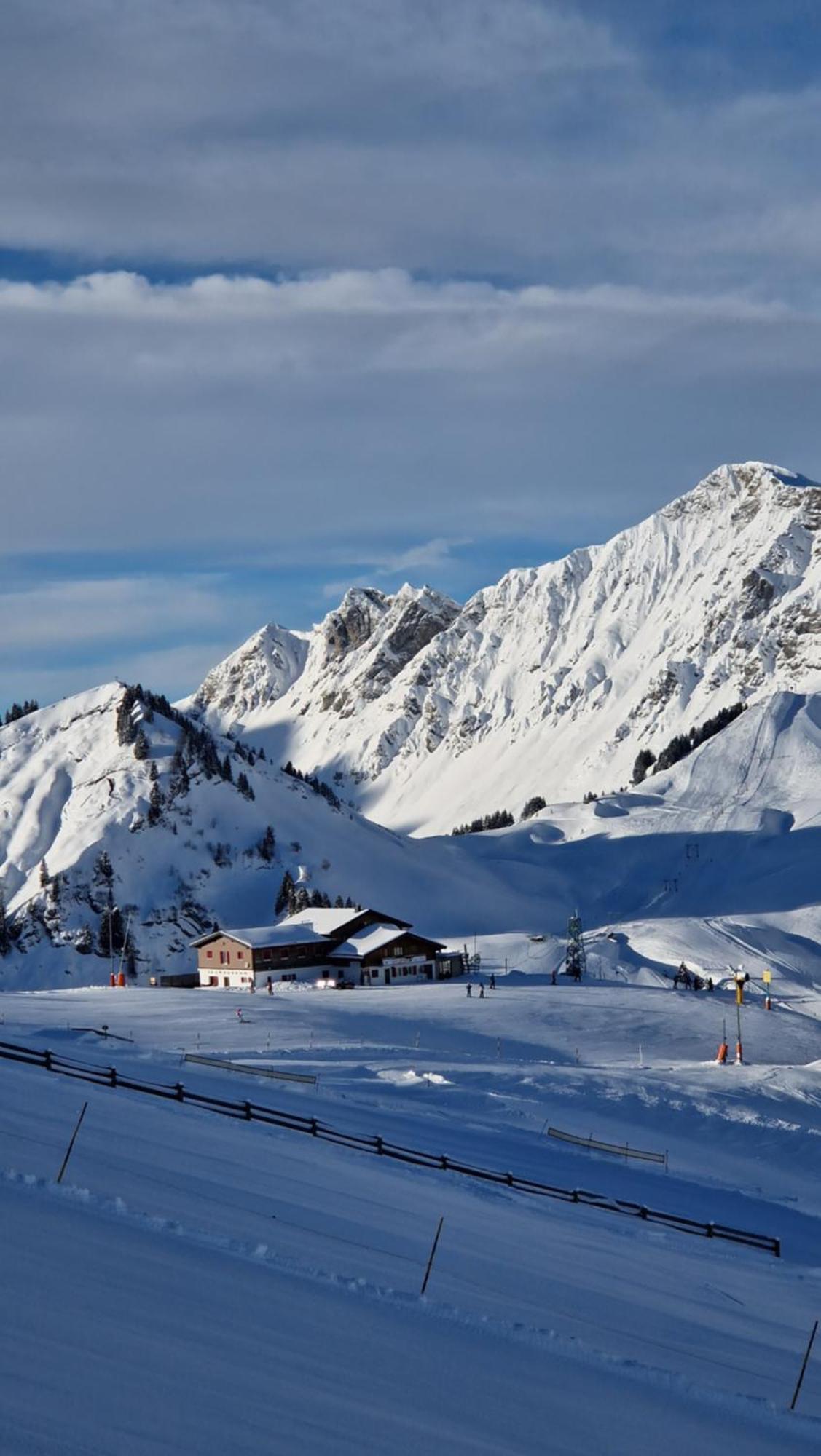 Refuge Du Chaudron Hotel Champery Bagian luar foto