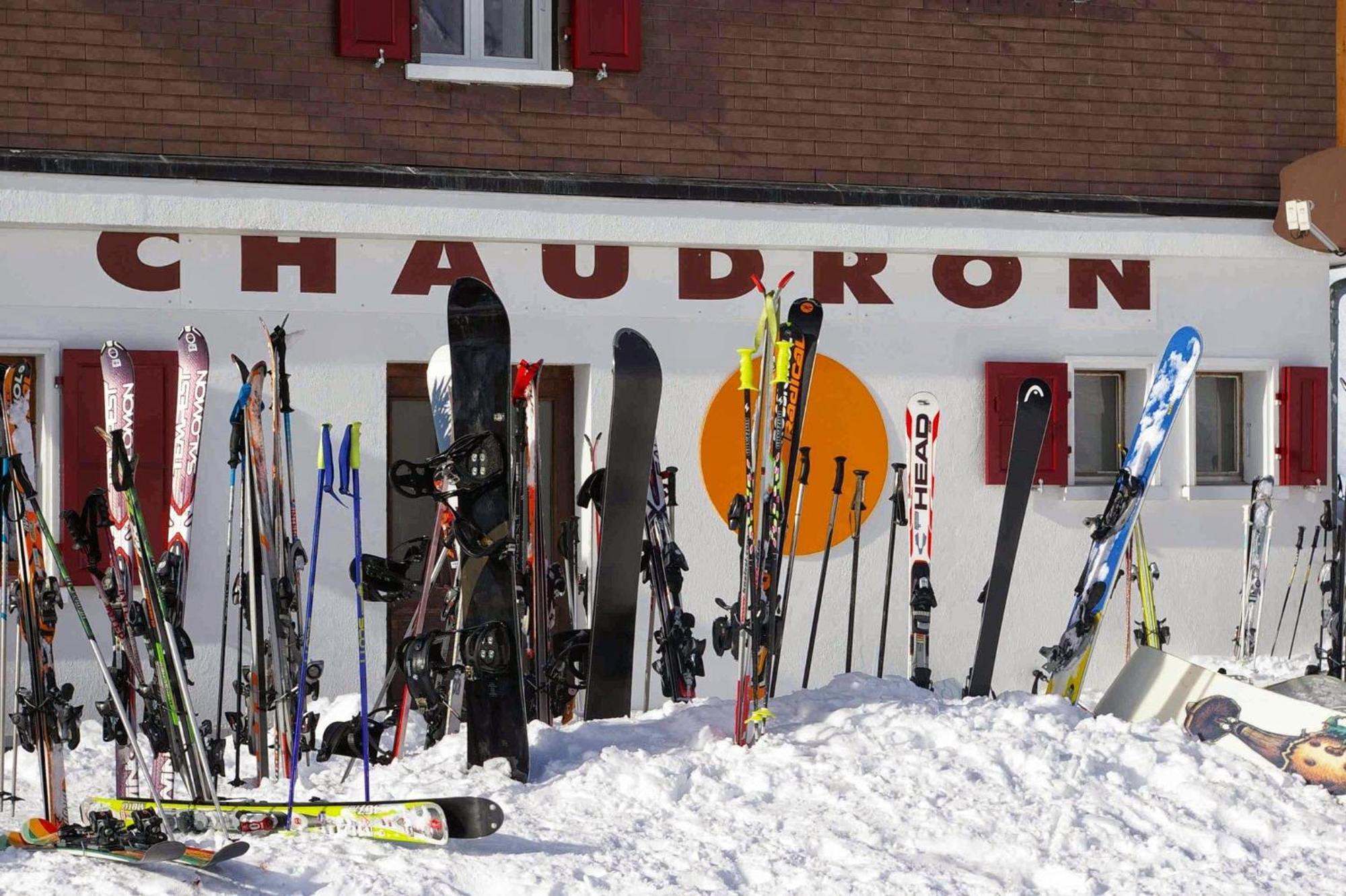 Refuge Du Chaudron Hotel Champery Bagian luar foto